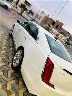 كاديلاك XTS